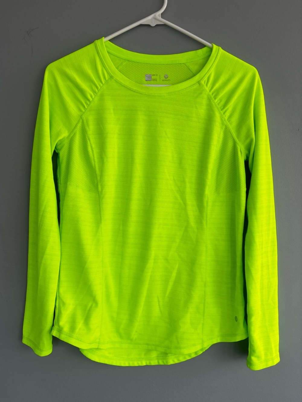 Xersion Neon Lime Performance Long Sleeve Top